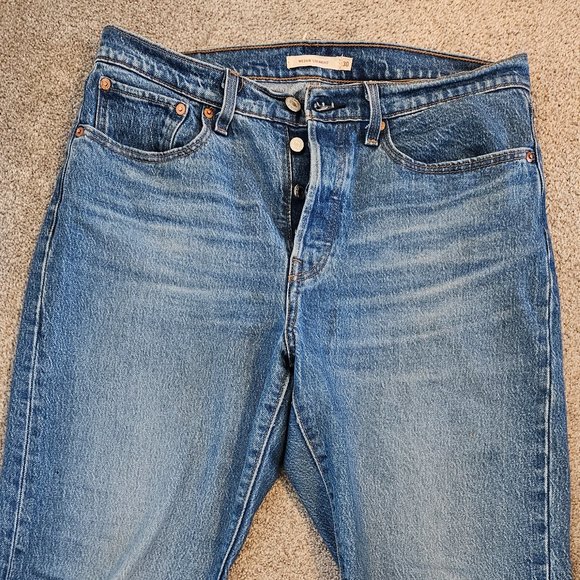 Levi's wedgie jeans - Picture 1 of 1